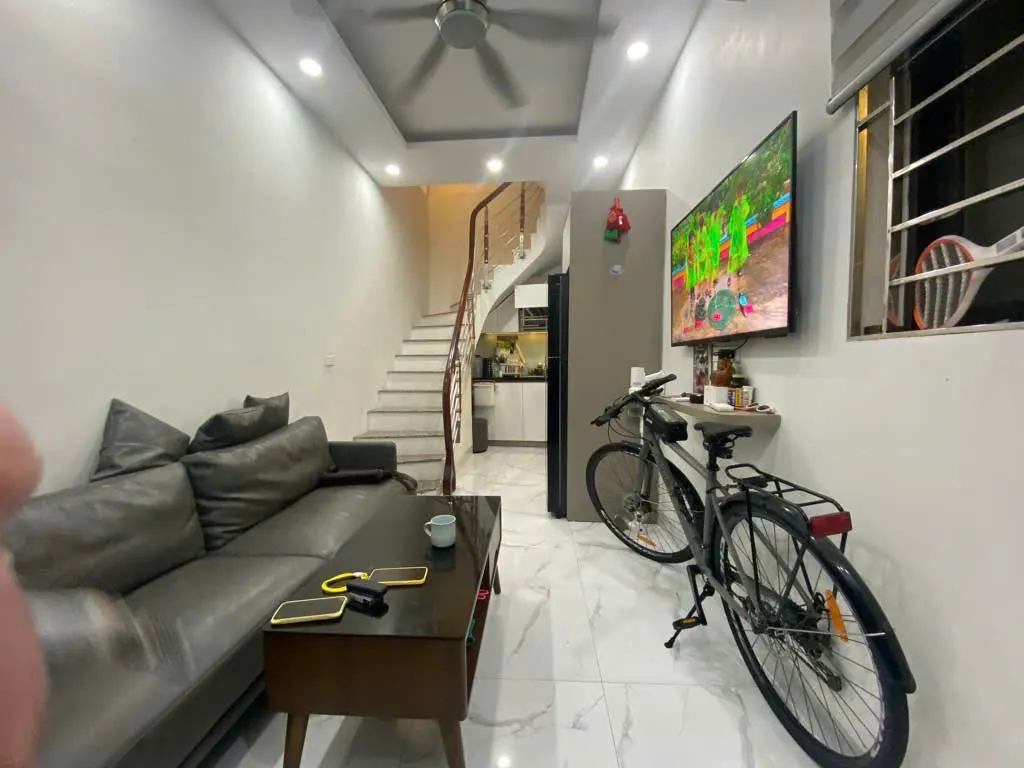 Bán Nhà Hoàng Hoa Thám, Ba Đình - 22m² 4 Tầng - Lô Góc Thoáng