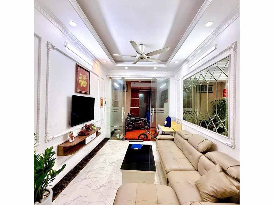 BÁN NHÀ NGÕ GỐC ĐỀ - HOÀNG MAI: 5 TẦNG MỚI KÍNH KOONG - VF3 ĐỖ CỔNG - HAI MẶT THOÁNG - GIÁ 8.35 TỶ