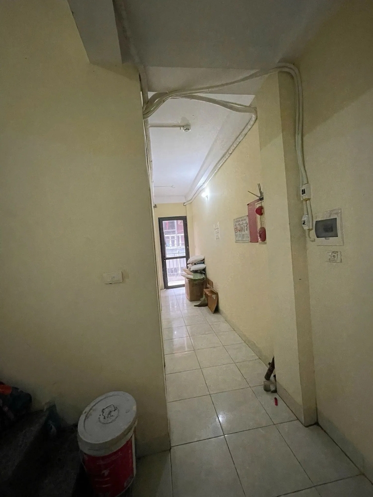 【BÁN CĂN HỘ DỊCH VỊ "GÀ ĐẺ TRỨNG VÀNG"】Nhà 7 Tầng 20 Phòng - Doanh Thu 90 Triệu/Tháng - Đối Diện Bệnh Viện K - Ngõ Kinh Doanh Sầm Uất - Ô Tô Đỗ Cửa - Giá 13.3 Tỷ