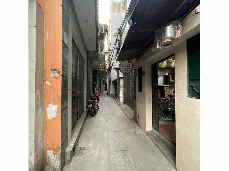 BÁN NHÀ TRẦN KHÁT CHÂN - HAI BÀ TRƯNG: VỊ TRÍ ĐẮC ĐỊA 30M RA PHỐ - NHÀ ĐƠN LẬP THOÁNG SÁNG - FULL NỘI THẤT - GIÁ 11.5 TỶ