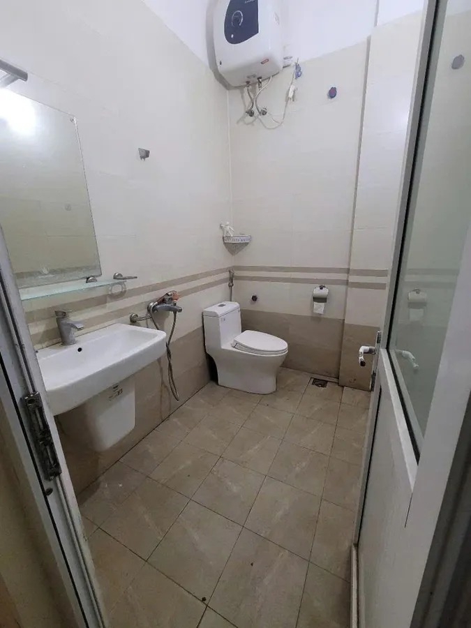 Bán Nhà 4 Tầng Đường Láng - Đang Cho Thuê 15 Triệu/Tháng - Ngõ Rộng - 13.8 Tỷ