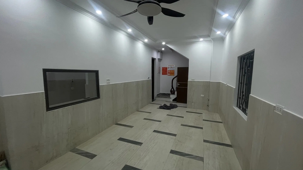 【BÁN CCMN ĐANG HOẠT ĐỘNG HIỆU QUẢ】Nhà 5 Tầng Lô Góc Ngõ Chùa Liên Phái - 13 Phòng Cho Thuê - Doanh Thu 60 Triệu/Tháng - Vị Trí Vàng Gần 3 Trường Đại Học - Giá 14.8 Tỷ