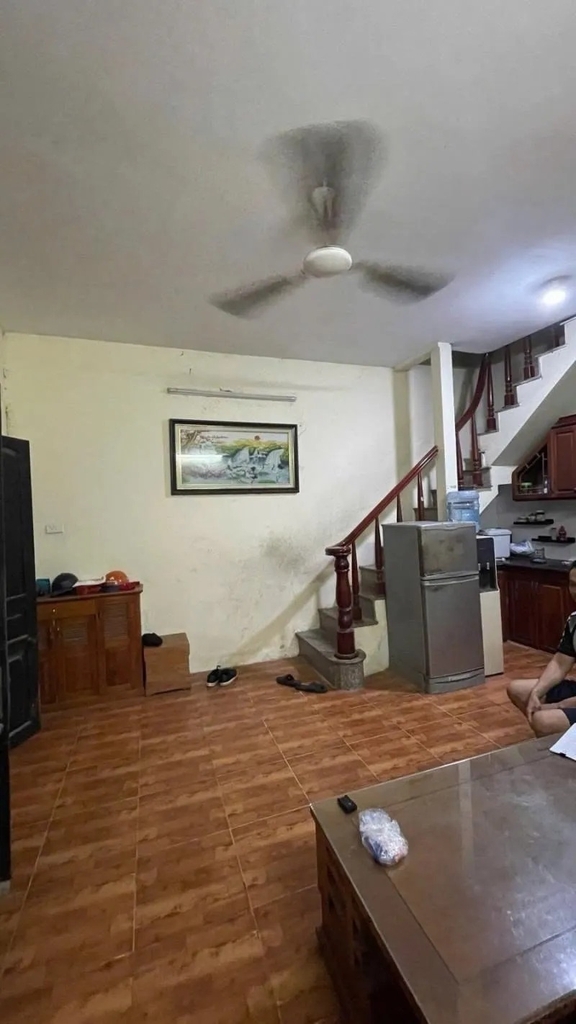 Bán Nhà/Đất 37m2 Ngọc Thụy - Ô Tô Đỗ Cửa - 10m Ra Phố Hồng Tiến - 9.8 Tỷ