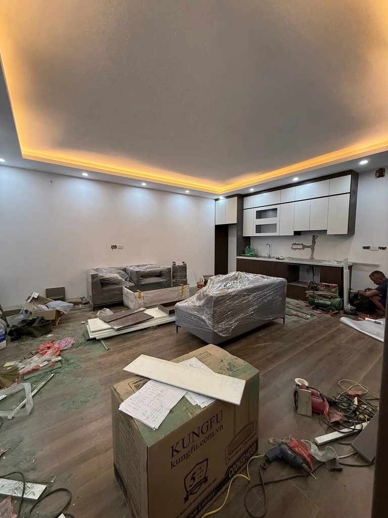 Bán Căn Hộ Sky Light CT1 Minh Khai - 97m² - 3 Phòng Ngủ - Full Nội Thất Cao Cấp - View Đẹp Tầng 20 - Giá 8.6 Tỷ