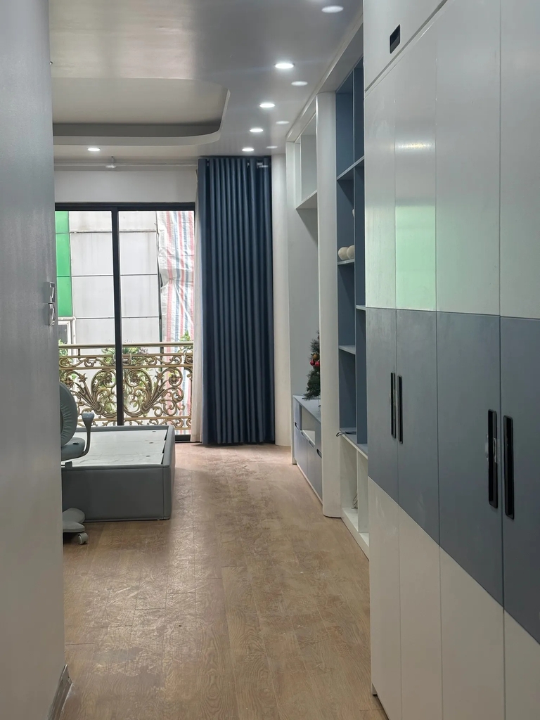 【SIÊU PHẨM ĐA NĂNG 8 TẦNG THANG MÁY TÂN MAI】Nhà Mới 47.2m² - Thiết Kế Tối Ưu 8 Tầng - Thang Máy - Nội Thất Cao Cấp - Mặt Ngõ Ô Tô Tránh - Tiềm Năng Kinh Doanh Vô Hạn - Giá 23.5 Tỷ