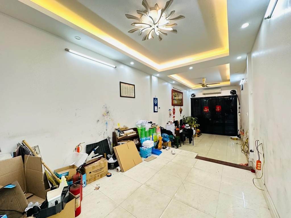 【SIÊU PHẨM ĐA NĂNG 6 TẦNG THANG MÁY】Nhà Mới 46m² Ngõ Chiến Thắng - Ô Tô Đỗ Cửa - Thiết Kế Thông Sàn Lý Tưởng Cho Văn Phòng, Studio, Ở - Giá 15.5 Tỷ