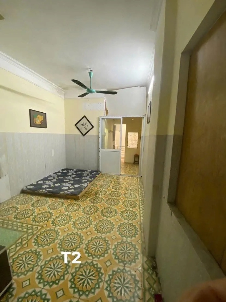 Bán Nhà Phố Mặt Ngõ Trương Định - 10m Ra Phố - 2 PN - 9.59 Tỷ - Sổ Riêng