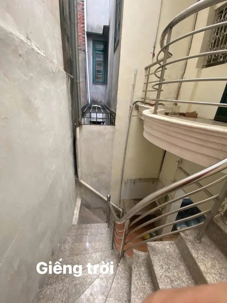 Bán Nhà Phố Mặt Ngõ Trương Định - 10m Ra Phố - 2 PN - 9.59 Tỷ - Sổ Riêng