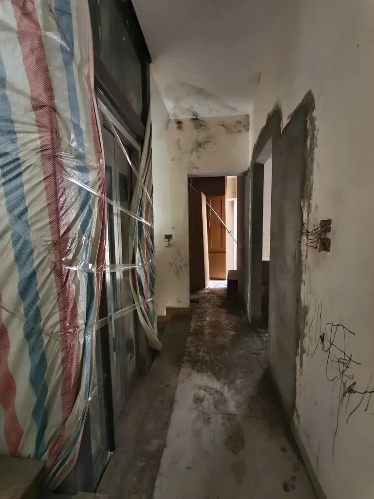 Bán Tòa Nhà 7 Tầng - 23 Phòng Cho Thuê - 173 Hoàng Hoa Thám, Ba Đình - Dòng Tiền Ổn Định 1.5 Tỷ/Năm - Full PCCC & Thang Máy