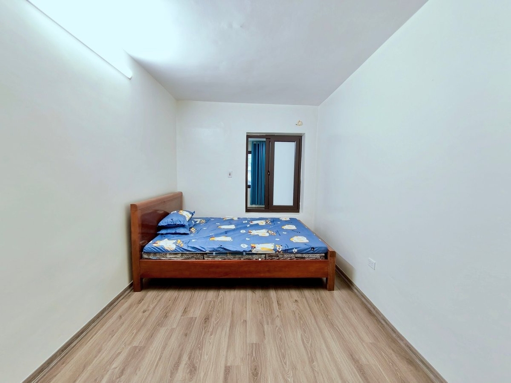 BÁN CĂN HỘ TẬP THỂ DOÃN KẾ THIỆN - CẦU GIẤY: CĂN GÓC 80M2 SỬ DỤNG - 3 PHÒNG NGỦ - Ô TÔ ĐỖ CỬA - GIÁ 5.2 TỶ