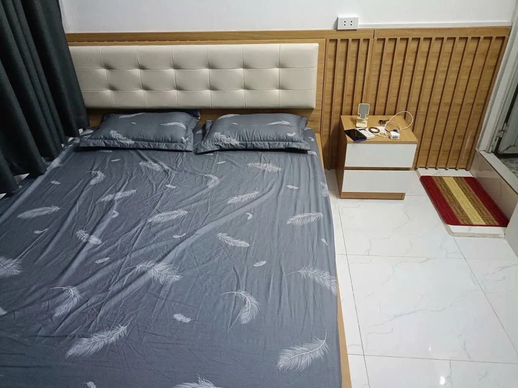 Bán Nhà 4 Tầng Ngõ Trại Cá - 15m² - Ngõ Thông, Xe Đỗ Cửa - 100m Ra Phố Trương Định - Giá 2.35 Tỷ