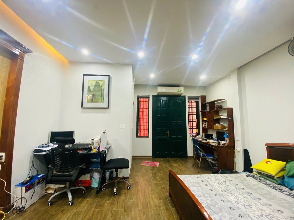 【NHÀ ĐẸP 3 TẦNG - THIẾT KẾ SANG TRỌNG】Ngõ Gốc Đề, Hoàng Mai - 62/68m² - Ô Tô Vào Nhà - Nội Thất Cao Cấp - 4 Phòng Ngủ - Giá 17.8 Tỷ