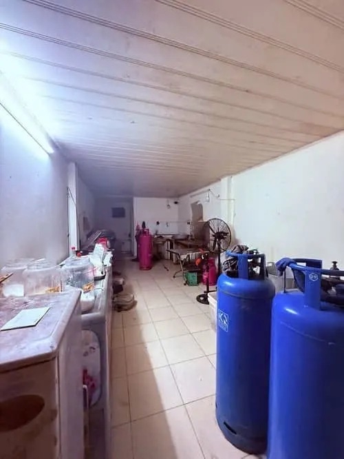 【BÁN ĐẤT TẶNG NHÀ - CÓ NGAY DÒNG TIỀN】Lô Đất 40m² Vuông Vắn Phú Đô - Nhà 4 Tầng Đang Cho Thuê 5 Triệu/Tháng - Pháp Lý Sẵn Sàng - Cơ Hội Xây CCMN - Giá 7.95 Tỷ