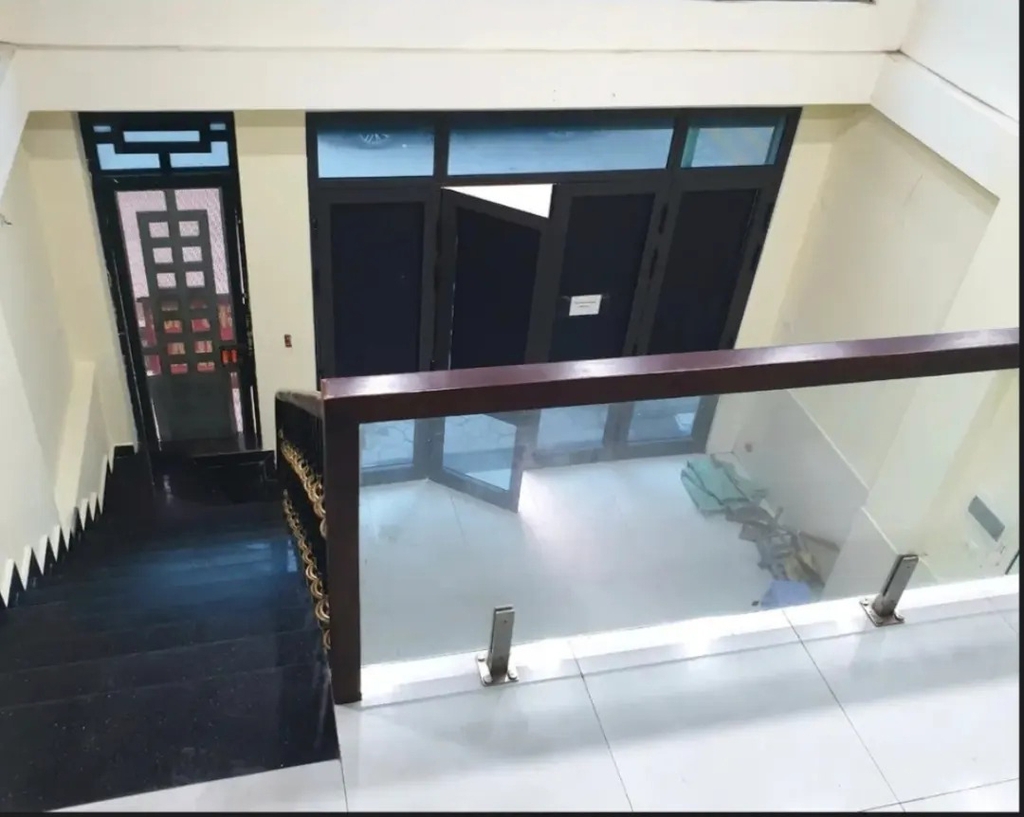 Bán Biệt Thự Kinh Doanh 5 Tầng - Lô 3 Khu DV Tây Nam Linh Đàm - 5 PN - 20.9 Tỷ