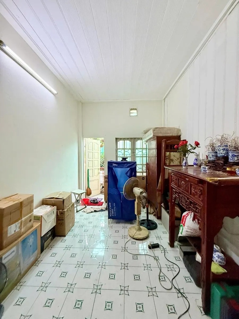 Bán Nhà 4 Tầng Mặt Ngõ Thông 35/40 Trần Khát Chân, Hai Bà Trưng - 9.2 Tỷ - Sổ Đỏ Nở Hậu