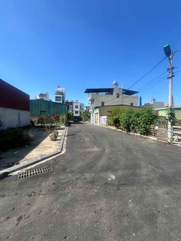 【LÔ ĐẤT 2 MẶT TIỀN - TRUNG TÂM TÀI CHÍNH LIÊN HÀ】Đất 58m² - 2 Ô Tô Tránh - Sau Dãy Mặt Phố - Gần BIDV, UBND, Trường Học - Sổ Đỏ Vuông Đẹp - Giá 6 Tỷ