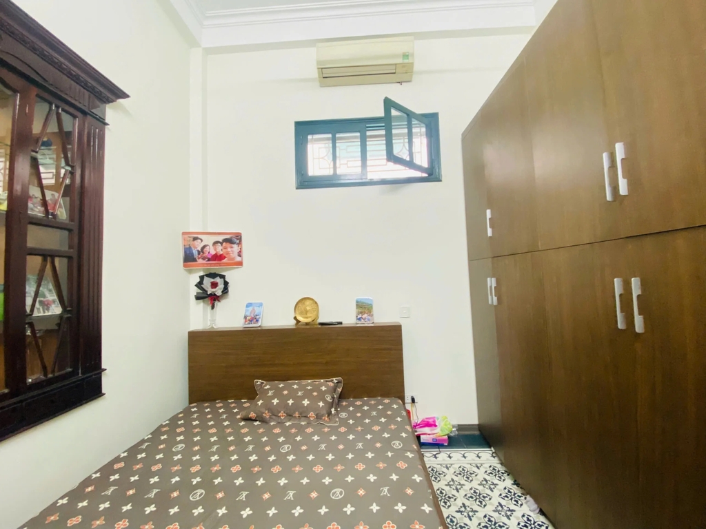 【NHÀ ĐẸP 3 TẦNG - THIẾT KẾ SANG TRỌNG】Ngõ Gốc Đề, Hoàng Mai - 62/68m² - Ô Tô Vào Nhà - Nội Thất Cao Cấp - 4 Phòng Ngủ - Giá 17.8 Tỷ