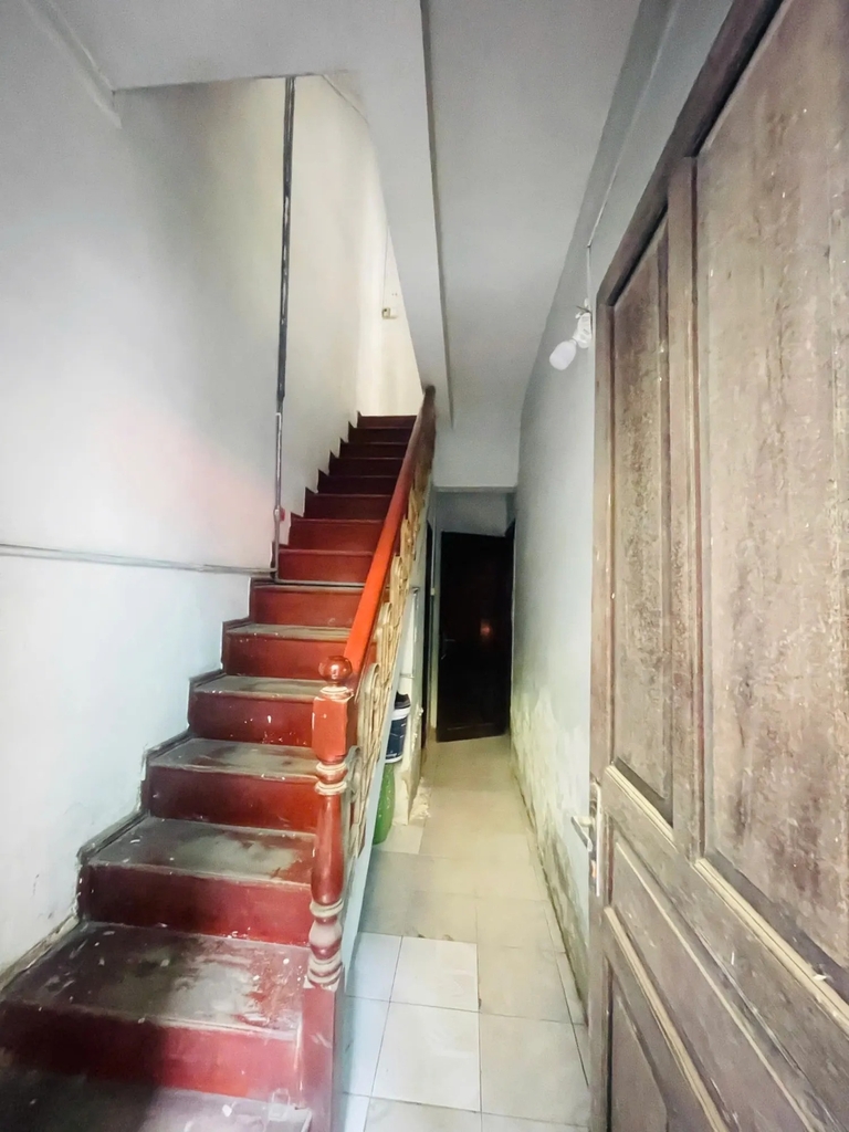 PHÂN LÔ Ô TÔ TRÁNH - 3 MẶT THOÁNG - Ô TÔ DỪNG ĐỖ NGÀY ĐÊM - XÂY TOÀ HAY Ở ĐỀU CỰC ĐẸP - 50M RA MẶT PHỐ NGUYÊN HỒNG.