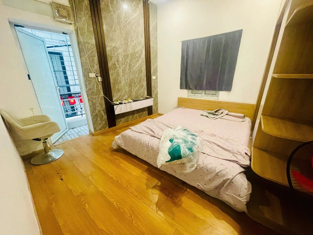 Bán Nhà 4 Tầng Lô Góc - 29 Hồng Mai - 3 Phòng Ngủ Khép Kín - Mặt Ngõ Kinh Doanh - Giá 5.95 Tỷ