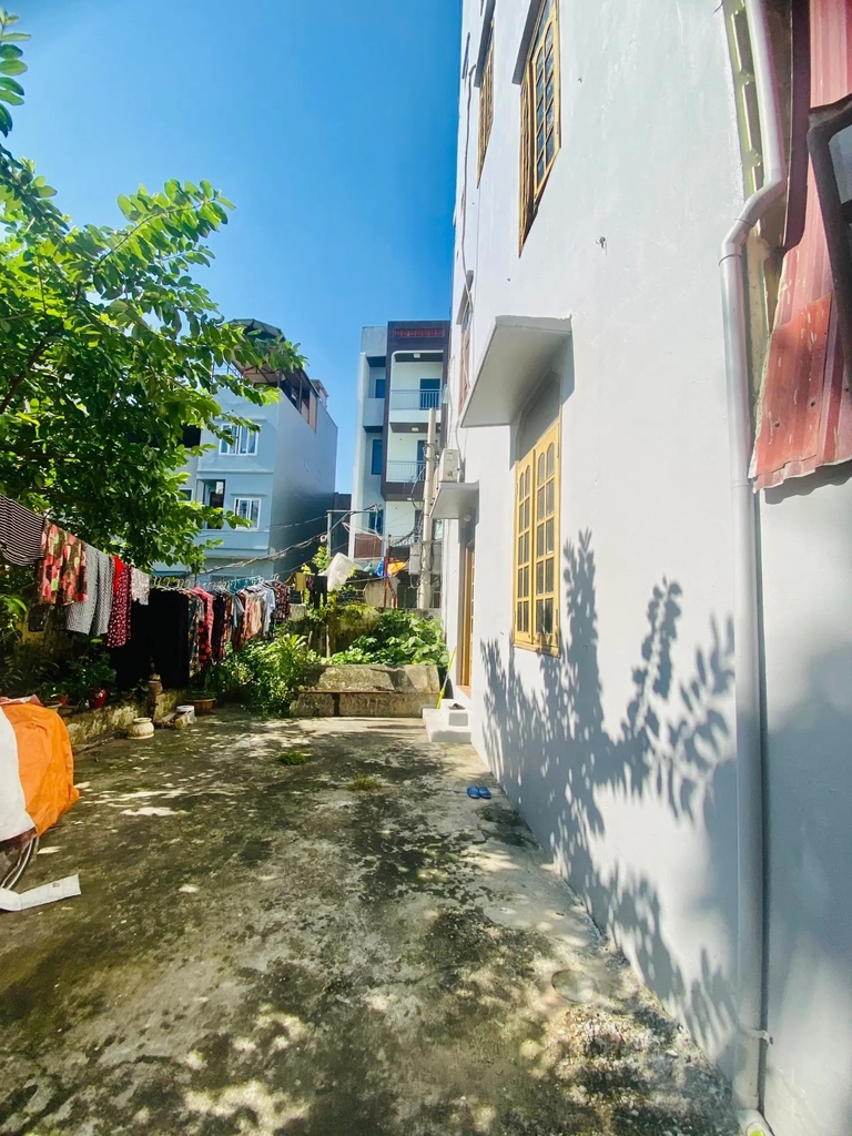 Bán Nhà Lô Góc 5 Tầng Kiên Cố - Phố Cổ Hà Đông - Cách Phố Quang Trung 100m - 11.6 Tỷ