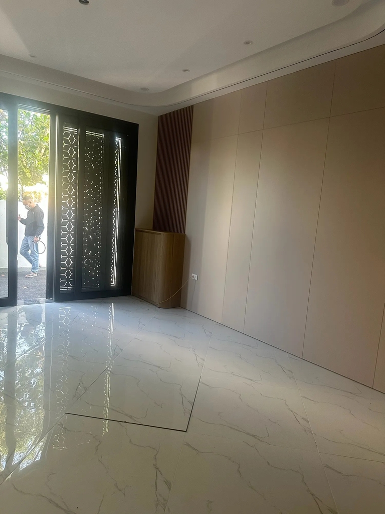 【NHÀ MỚI 5 TẦNG - THIẾT KẾ HIỆN ĐẠI】 Xuân Đỗ, Long Biên - 41.2m² - 4 Phòng Ngủ - Phòng Tắm Bồn Sang Trọng - Giá 8.3 Tỷ