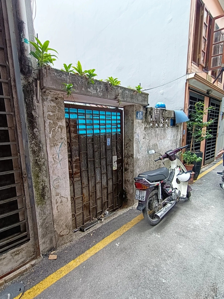 Bán Đất Nền Phân Lô 45m² - Ngõ 376 Đường Bưởi, Ba Đình - Ngõ Thẳng - Ô Tô Cách 15m - Pháp Lý Sạch Đẹp - Giá 11.5 T