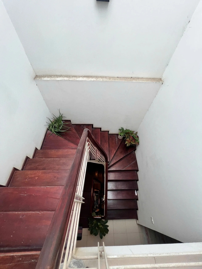 【TỔ ẤM LÝ TƯỞNG TÂY HỒ】Bán Nhà 4 Tầng Mới 68m² - 4PN - Ô Tô Đỗ Cửa - Vị Trí Vàng Sát Ciputra - Gần Trường Đoàn Thị Điểm - Giá 18 Tỷ