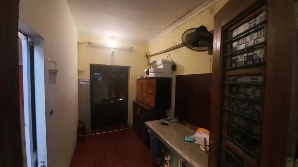 【CĂN HỘ TẦNG 1 - MẶT PHỐ ẢO】TT Dệt 8/3 Quỳnh Mai - 100m² Thực Tế - Sân Xe Riêng - 4PN - Đang Cho Thuê 9Tr/Tháng - Giá 5.5 Tỷ