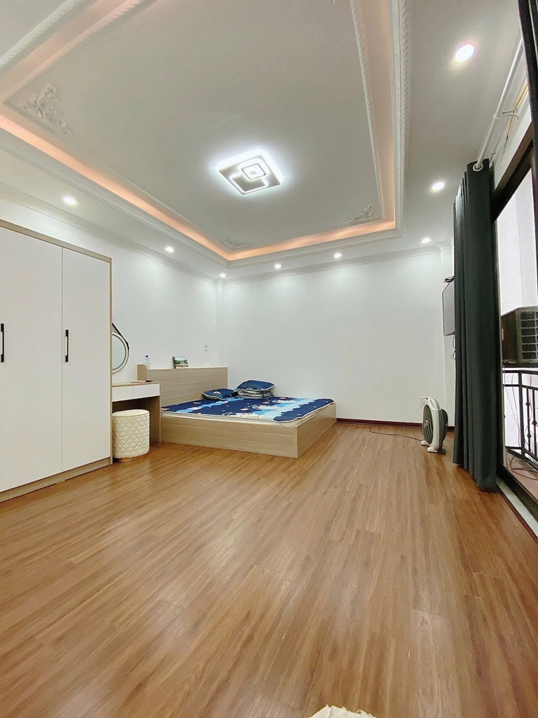 Bán Nhà Mới 5 Tầng Lô Góc - Khuyến Lương - 20m Ra Ô Tô - 6.48 Tỷ