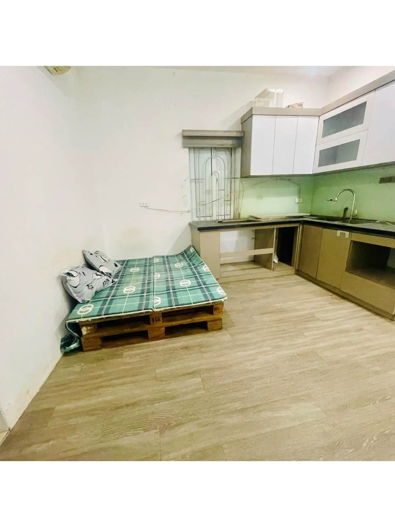 Bán Nhà 4 Tầng Lô Góc - 29 Hồng Mai - 3 Phòng Ngủ Khép Kín - Mặt Ngõ Kinh Doanh - Giá 5.95 Tỷ