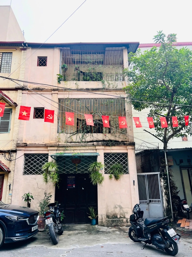 PHÂN LÔ Ô TÔ TRÁNH - 3 MẶT THOÁNG - Ô TÔ DỪNG ĐỖ NGÀY ĐÊM - XÂY TOÀ HAY Ở ĐỀU CỰC ĐẸP - 50M RA MẶT PHỐ NGUYÊN HỒNG.