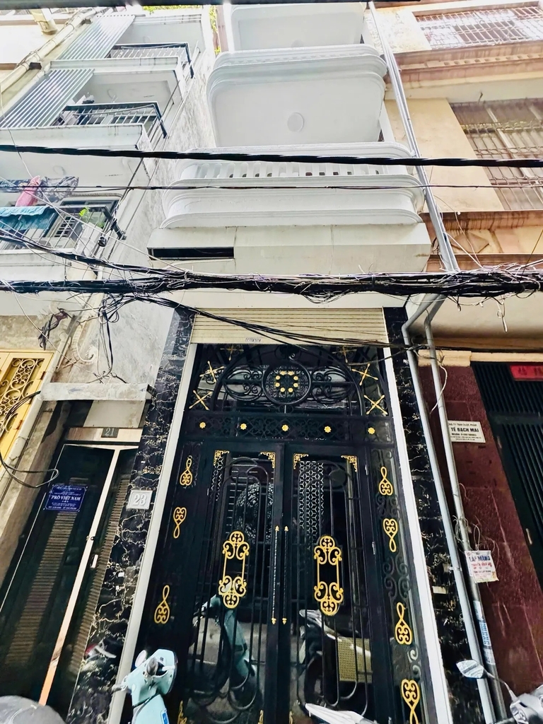 Bán Nhà 5 Tầng Lô Góc - 23 Hòa Bình 2 - Ô Tô Đỗ Cửa - 10m Ra Phố Minh Khai - Vừa Ở Vừa Kinh Doanh - Giá 8.25 Tỷ