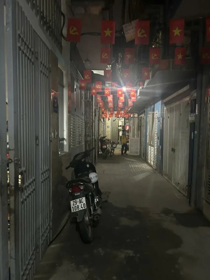 BÁN NHÀ ĐỊNH CÔNG THƯỢNG - HOÀNG MAI: NHÀ ĐẸP Ở NGAY - SÁT PHỐ - TIỆN ÍCH NGẬP TRÀN - CHỈ 2.85 TỶ