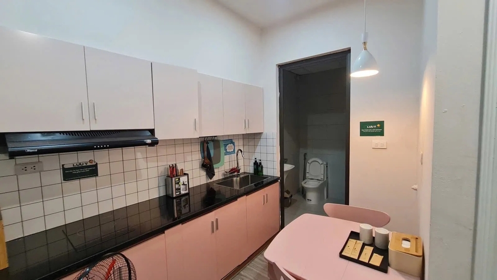 Bán Tòa Nhà 7 Tầng - 10 Căn Hộ Cho Thuê - Kim Mã, Ba Đình - Dòng Tiền Ổn Định 70 Triệu/Tháng - Vị Trí 3 Mặt Thoáng & Thang Máy - Giá 26.9 Tỷ