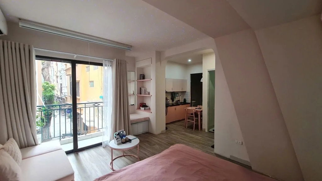 Bán Tòa Nhà 7 Tầng - 10 Căn Hộ Cho Thuê - Kim Mã, Ba Đình - Dòng Tiền Ổn Định 70 Triệu/Tháng - Vị Trí 3 Mặt Thoáng & Thang Máy - Giá 26.9 Tỷ