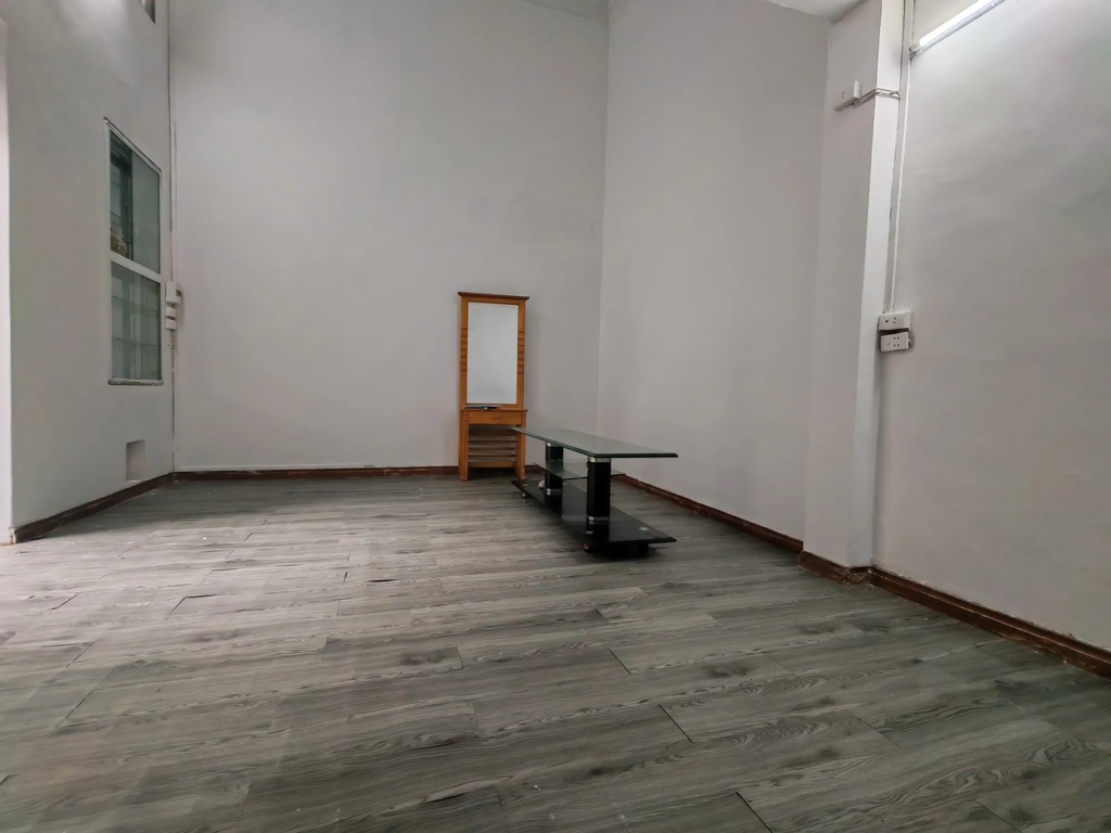 NHÀ PHỐ CỔ 3 TẦNG - PHỐ HÀNG CÓT】 Hàng Cót, Hoàn Kiếm - 59m² - Sổ Đỏ Riêng - Thiết Kế Độc Đáo - Giá 5.9 Tỷ