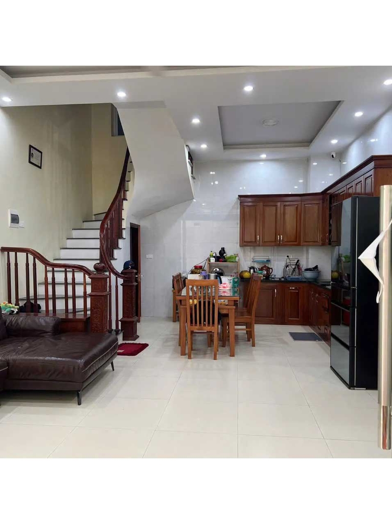 【NHÀ 5 TẦNG - NGỌC TRỤC】- 42m² - 2 PN KHÉP KÍN - XÁCH VALY VÀO Ở - 8.1 TỶ