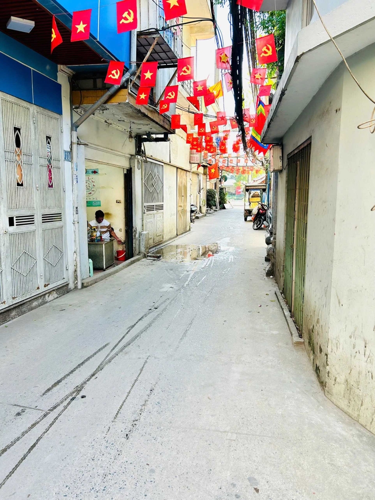 【NHÀ PHỐ KINH DOANH】139 Tam Trinh, Hoàng Mai - 41m² - Ô Tô Vào Nhà - Giá 5.6 Tỷ