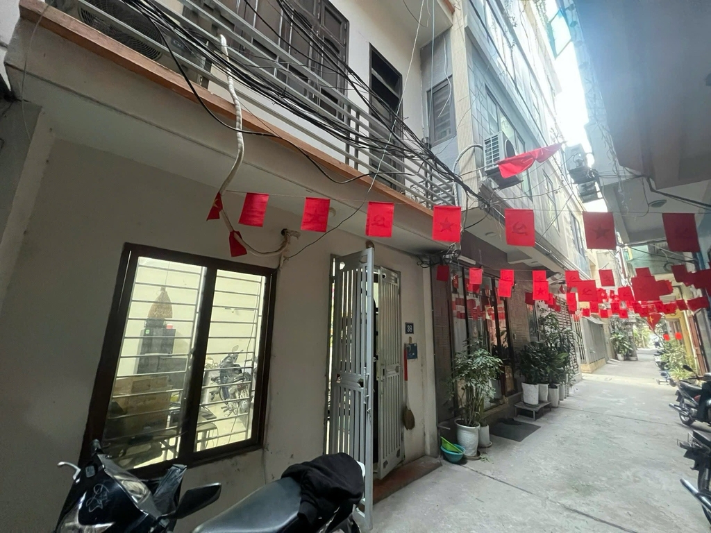 BÁN NHÀ PHÂN LÔ NGUYỄN TRÃI - THANH XUÂN: NGÕ THÔNG TỨ PHÍA - MẶT TIỀN RỘNG 5.2M - VỪA Ở VỪA KINH DOANH - GIÁ 7.1 TỶ