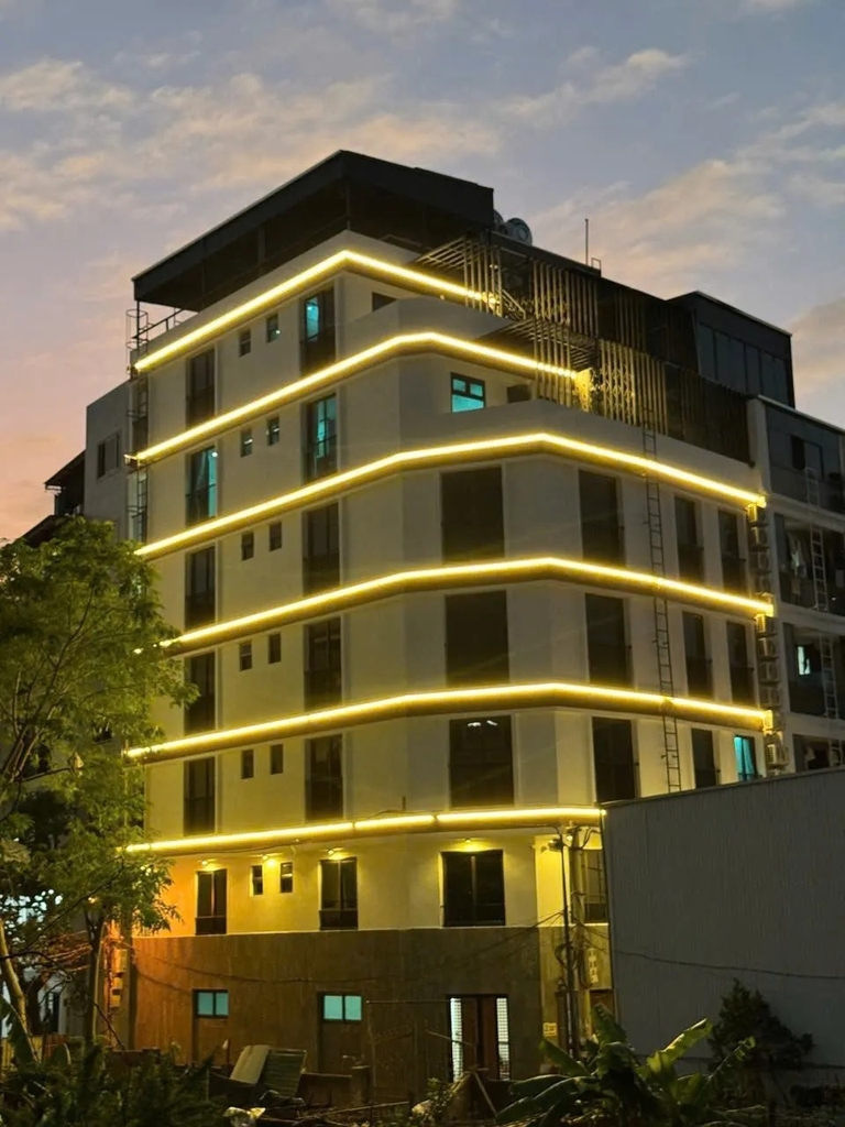 【NHÀ CHO THUÊ 8 TẦNG LÔ GÓC - PHỐ HÒE THỊ】- 81m² - 22 PHÒNG - DOANH THU 100TR/THÁNG - 24.5 TỶ