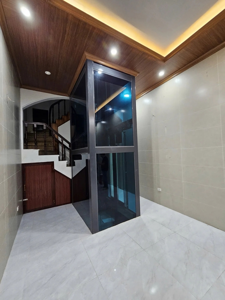 【NHÀ 5 TẦNG THANG MÁY - HỒNG HÀ, HOÀN KIẾM】- Hàng Buồm, Hoàn Kiếm - 58m² - 6PN - 2 Mặt Ngõ - Giá 12.5 Tỷ