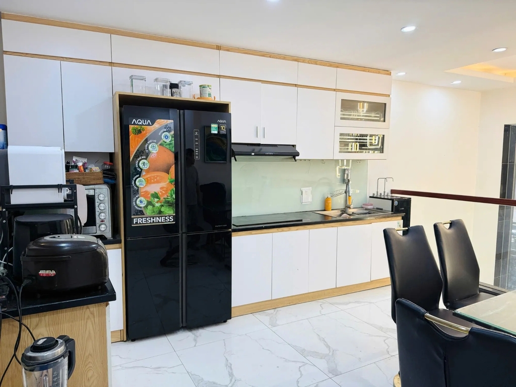 【SIÊU PHẨM NHÀ 6 TẦNG - NGÕ 3 GÁC PHI GIẾNG MỨT】- Quỳnh Lôi, Hai Bà Trưng - 42/45m² - 4PN - Sổ Đỏ Chính Chủ - Giá 13.3 Tỷ