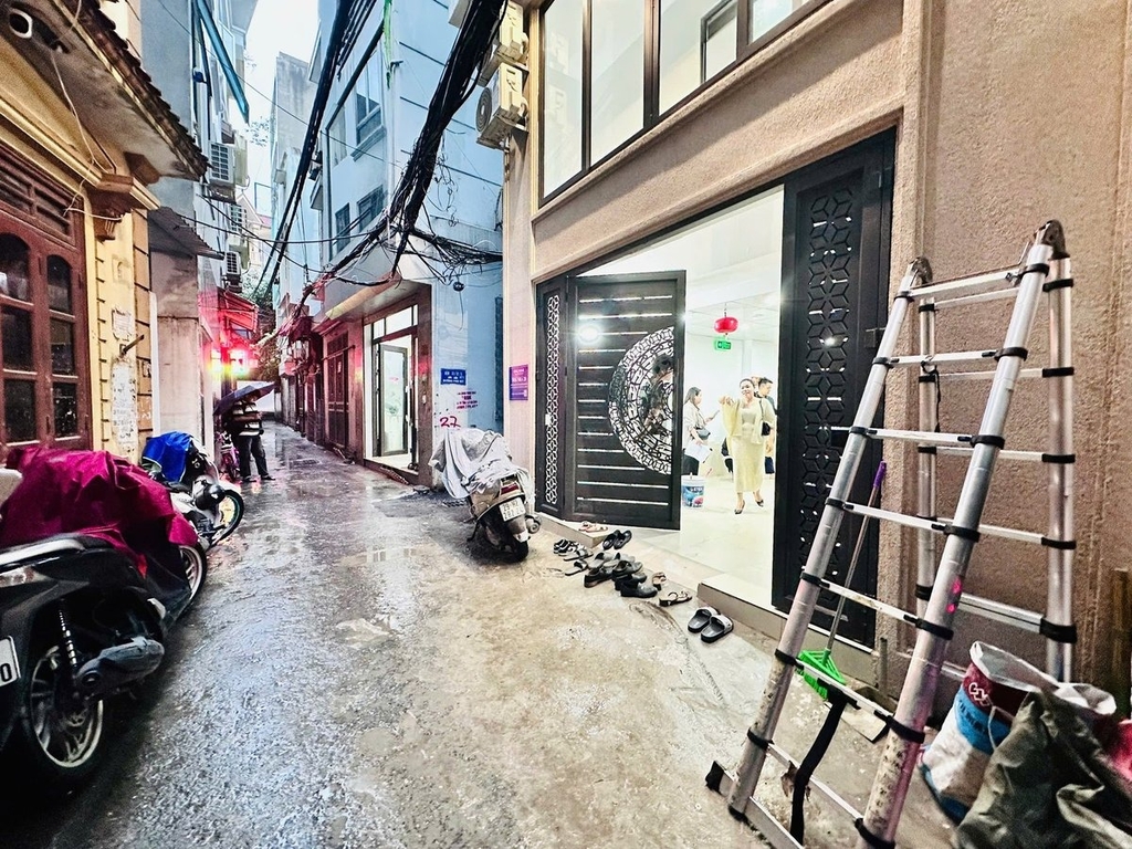 BÁN TÒA NHÀ DÒNG TIỀN PHÚ DIỄN - BẮC TỪ LIÊM: 6 TẦNG THANG MÁY - 10PKK - PCCC CHUẨN CHỈ - GIÁ 11.5 TỶ