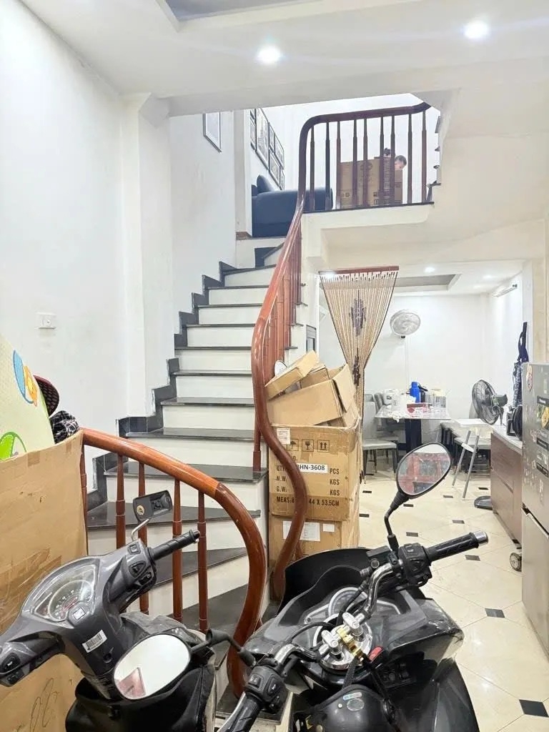 【NHÀ 4 TẦNG - ĐẠI LỘ THĂNG LONG】- 33m² - NGÕ THÔNG TO - CÁCH Ô TÔ 100M - 8.8 TỶ