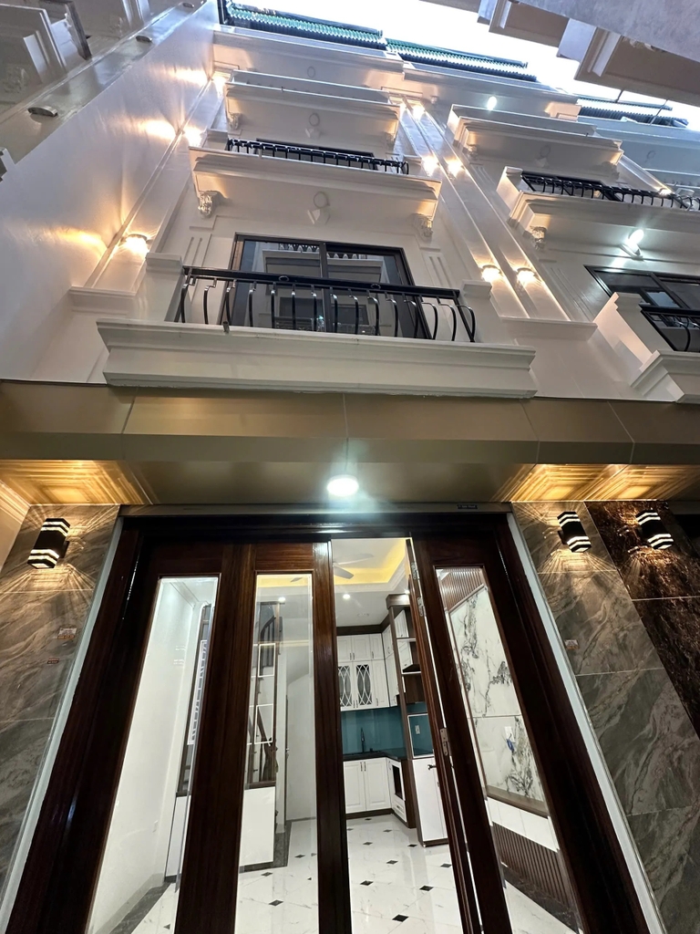 【NHÀ MỚI 5 TẦNG - XUÂN ĐỖ, LONG BIÊN】- Xuân Đỗ, Long Biên - 30m² - 5 Tầng - 10m Ra Ô Tô Tránh - Giá 6.58 Tỷ