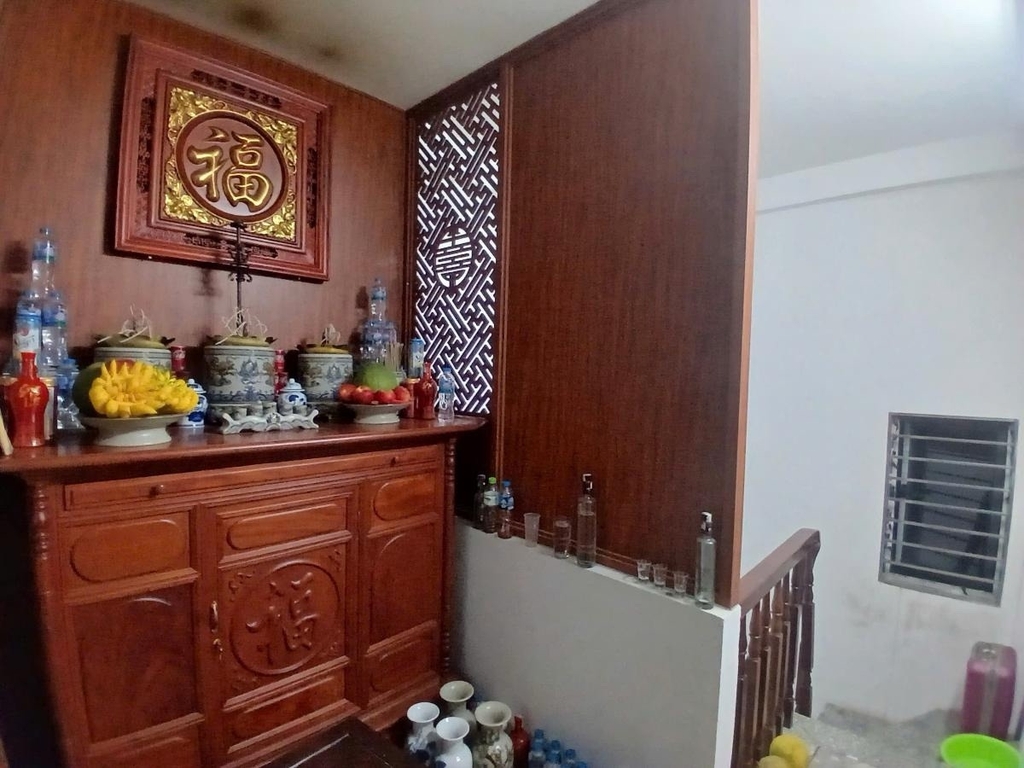 BÁN NHÀ TRẦN KHÁT CHÂN - HAI BÀ TRƯNG: VỊ TRÍ TRUNG TÂM - NGÕ NÔNG THOÁNG ĐÃNG - NHÀ ĐẸP Ở LUÔN - GIÁ 9 TỶ