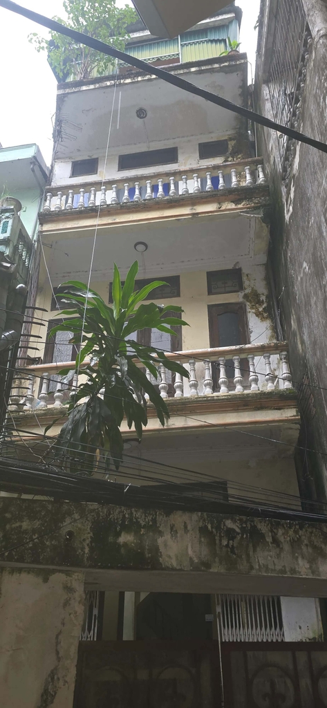 【ĐẤT NỀN MẶT TIỀN 4M - VỊ TRÍ "VÀNG" KHƯƠNG TRUNG】- 80m² - Ngõ Thông Đa Chiều - Tiềm Năng Cao - Giá 13.8 Tỷ