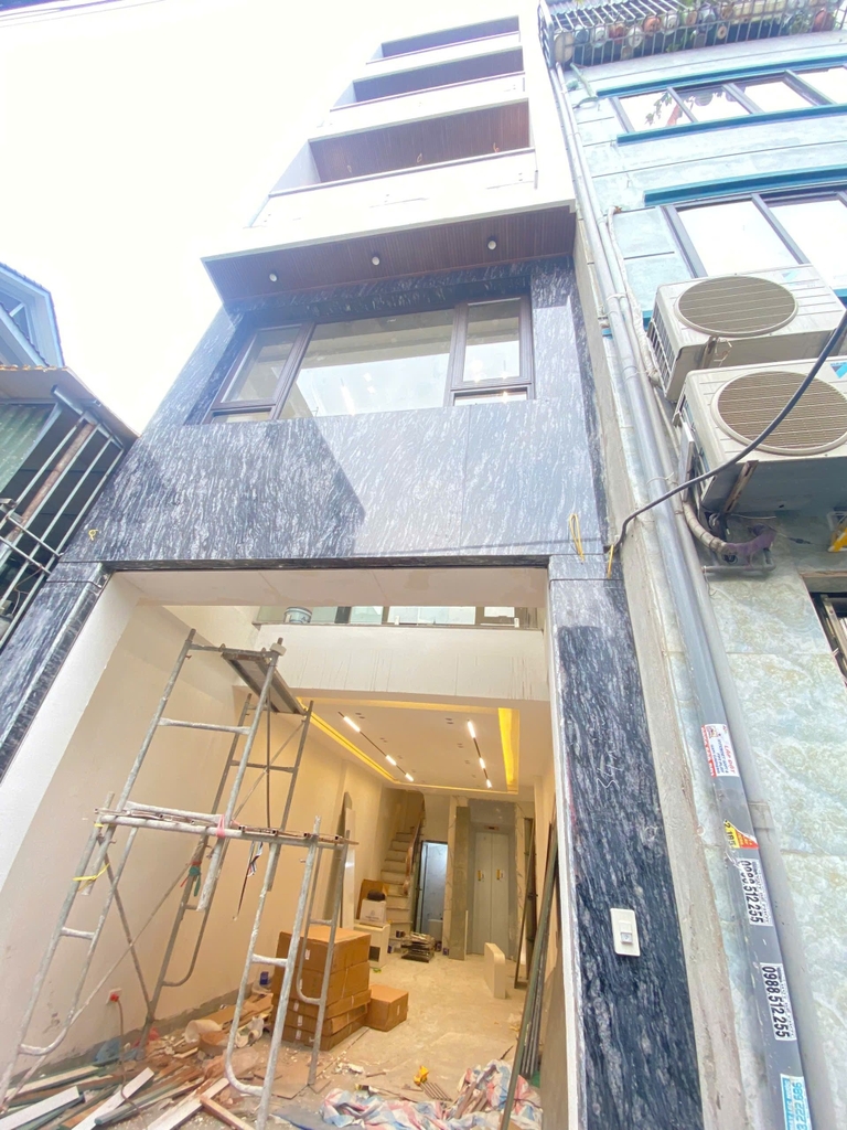 SIÊU PHẨM NHÀ 6 TẦNG THANG MÁY FULL NỘI THẤT - NGUYỄN VĂN LINH, LONG BIÊN - 42M² - 8.9 TỶ