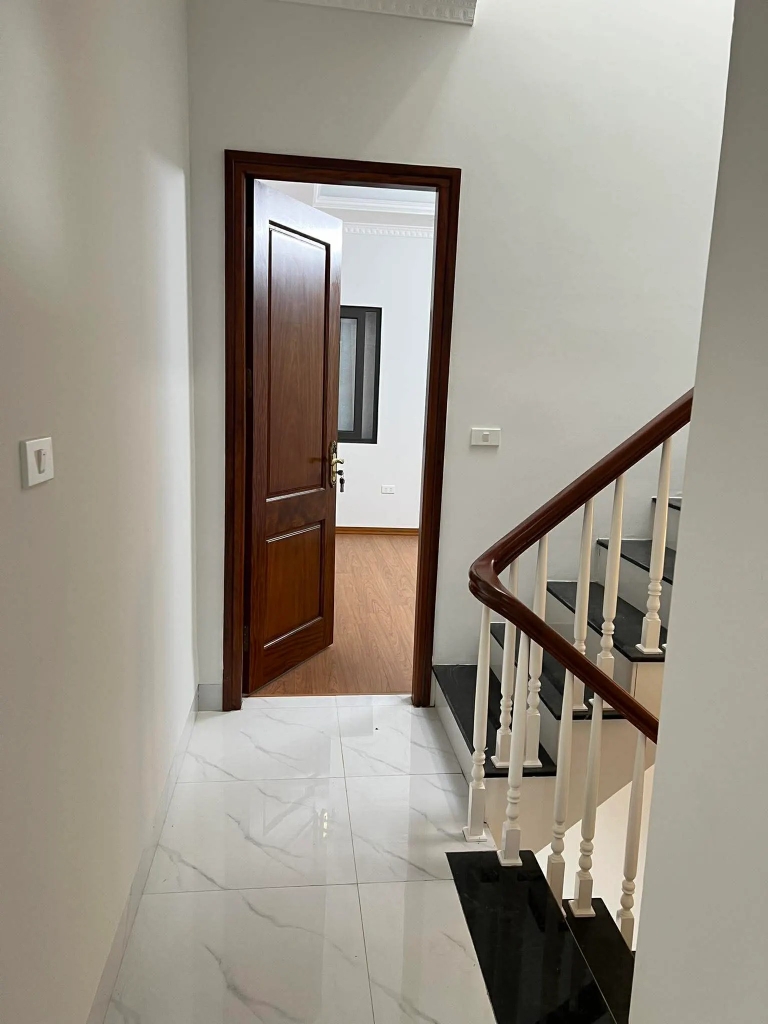 【NHÀ MỚI 4 TẦNG - TỨ LIÊN, TÂY HỒ】- 45/61m² - 5 PN - Sân Chung Rộng - Cầu Tứ Liên Sắp Thông - Giá 11.2 Tỷ