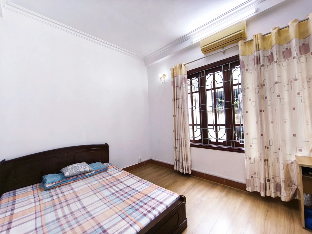 【NHÀ 5 TẦNG - VỊ TRÍ "VÀNG" NGÕ MINH KHAI, GẦN TIMES CITY】- 21/26m² - 3PN & 3WC - Giá 6.8 Tỷ